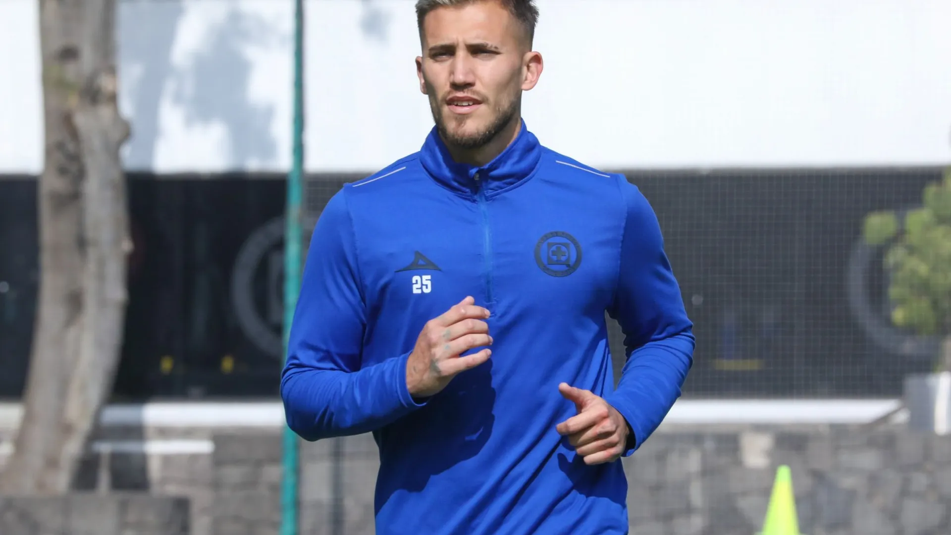 Oficial: Cruz Azul presentó a Gonzalo Piovi como su primer refuerzo para el Clausura 2024