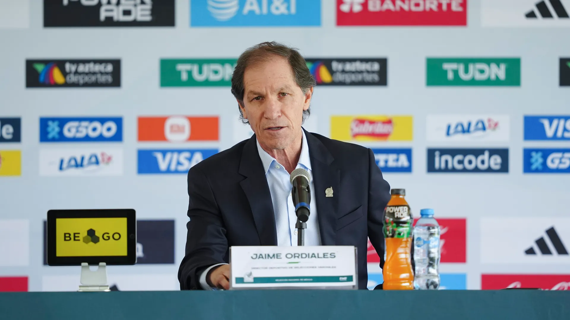 Ordiales comparó sus experiencias en Cruz Azul y Mazatlán, sorprendiendo a todos con su respuesta.