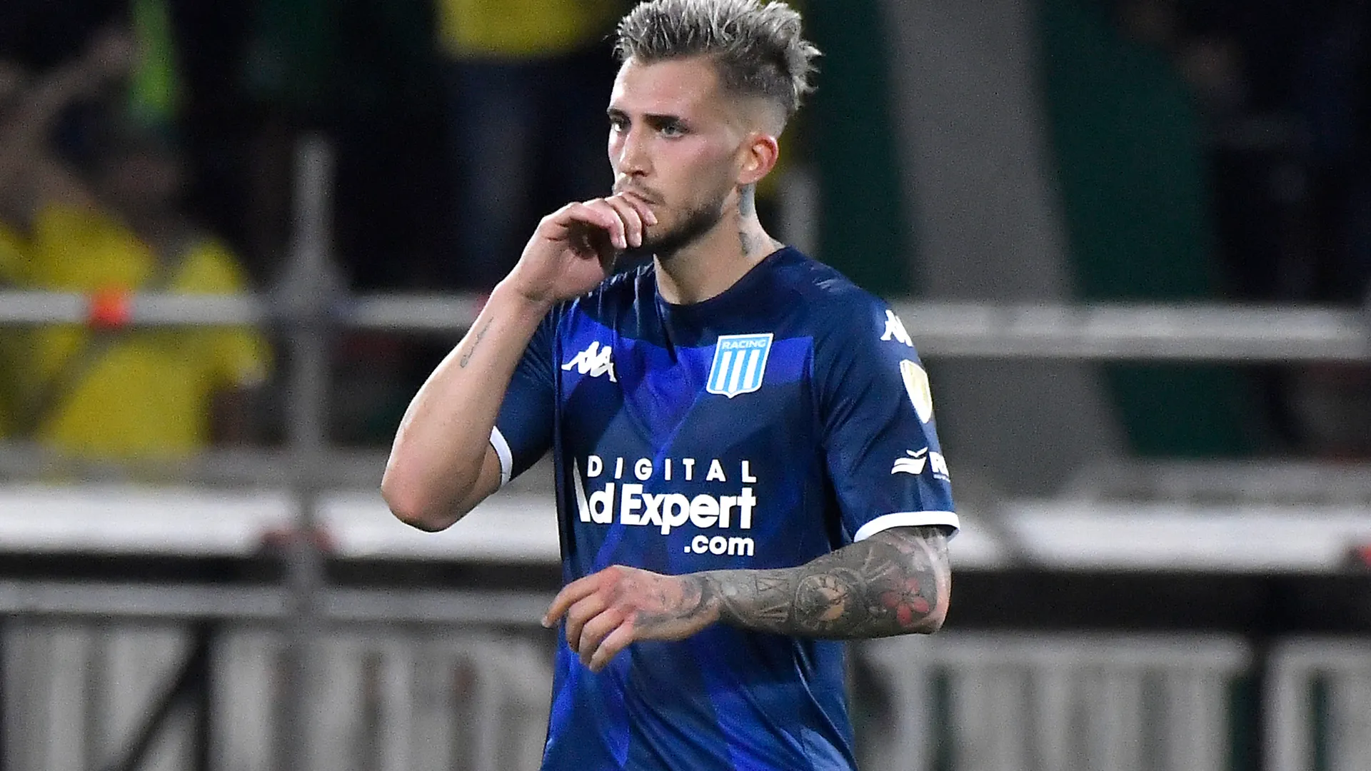 Mercado 2024: Cruz Azul lanza oferta relámpago por Gonzalo Piovi, defensor de Racing