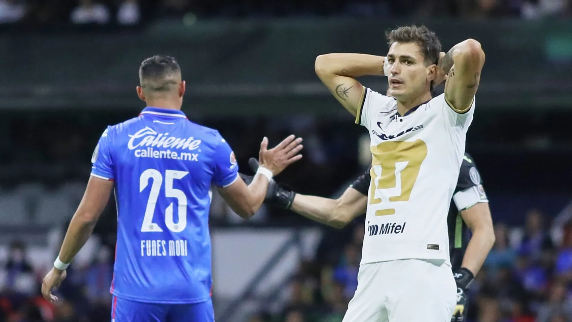 REFUERZOS: Se esfuman las primeras opciones de Cruz Azul