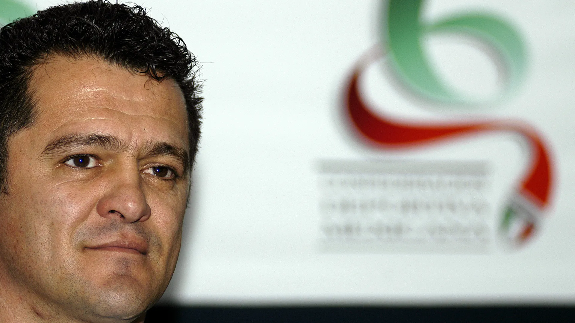 "Me calló la boca": Carlos Hermosillo confiesa lo que piensa de Martín Anselmi tras criticarlo