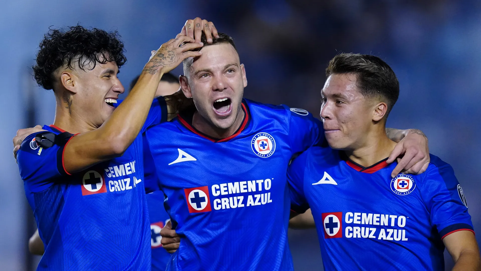 Martín Anselmi les dio una nueva tarea a Antuna y Rotondi.