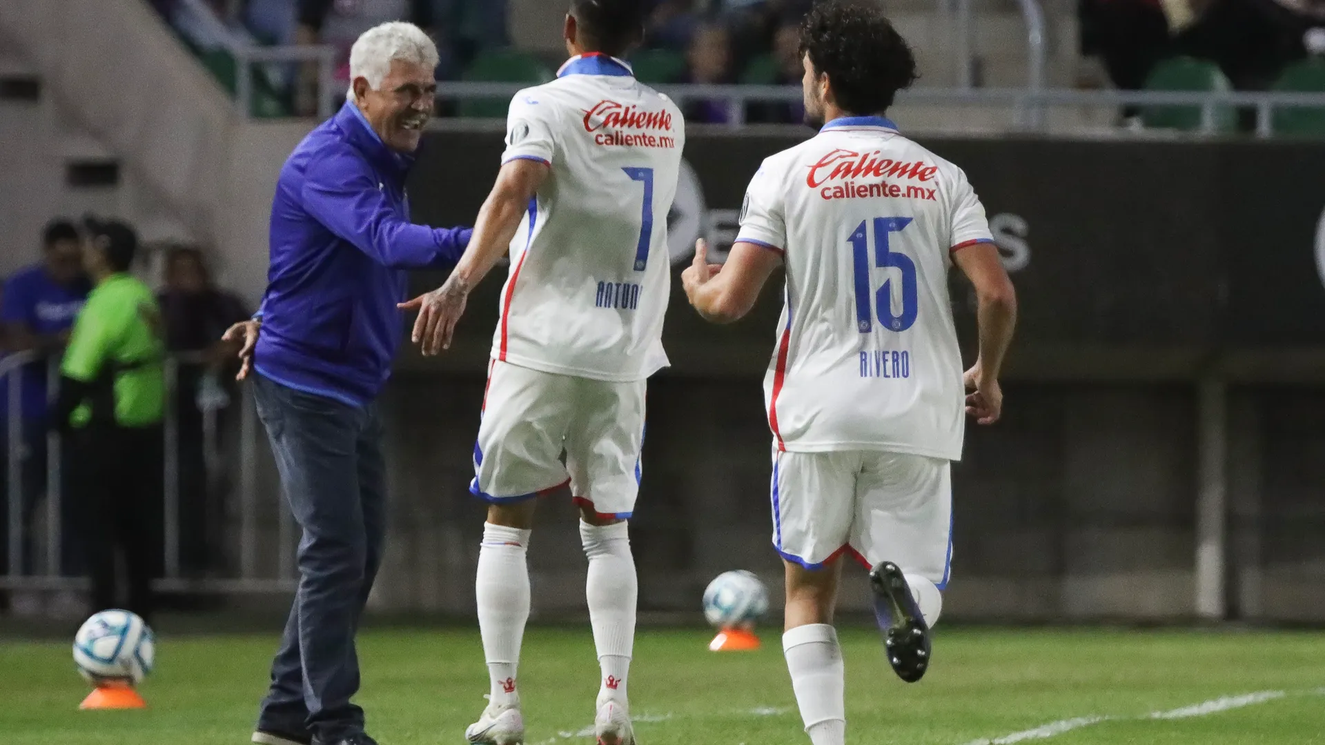 ¿Tuca encontró al 11 ideal? Así sería la alineación de Cruz Azul contra Querétaro