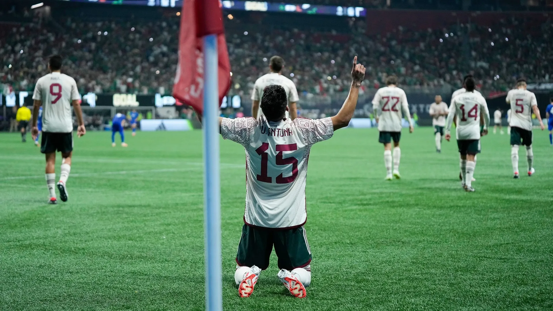 ¿Cómo les fue a los jugadores de Cruz Azul en el empate de la Selección Mexicana?