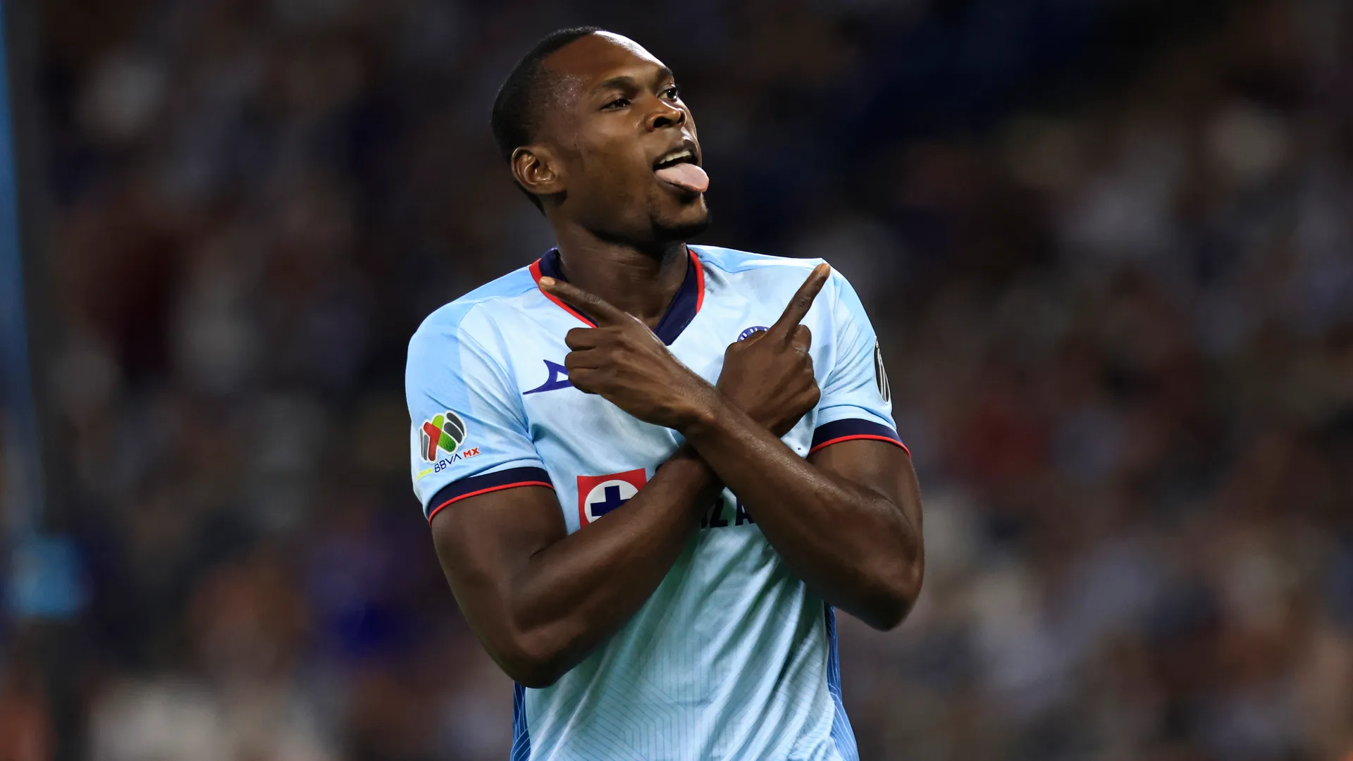 La estadística de Diber Cambindo que emociona a Cruz Azul