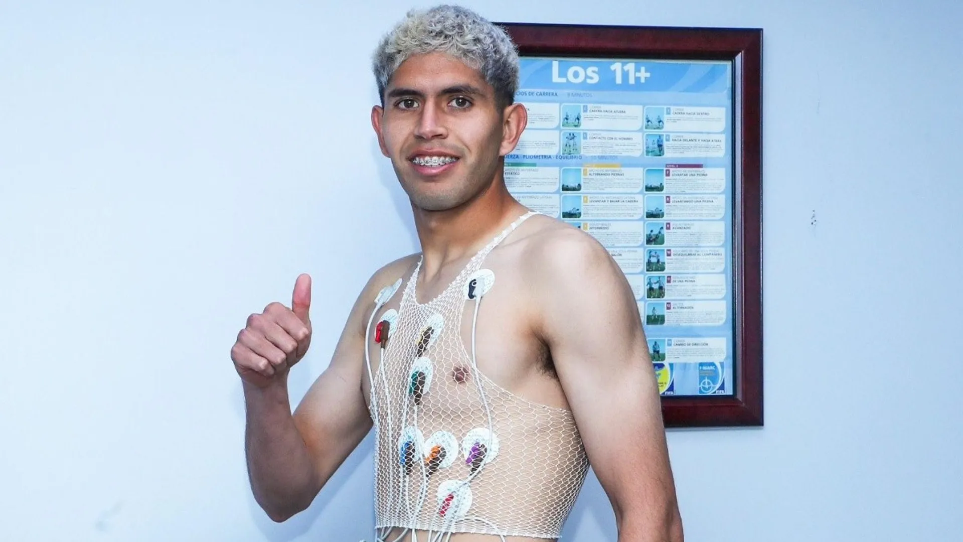 "¿4 años? ¡Explíquenmelo!": Ex Cruz Azul estalla por el contrato de Carlos Vargas