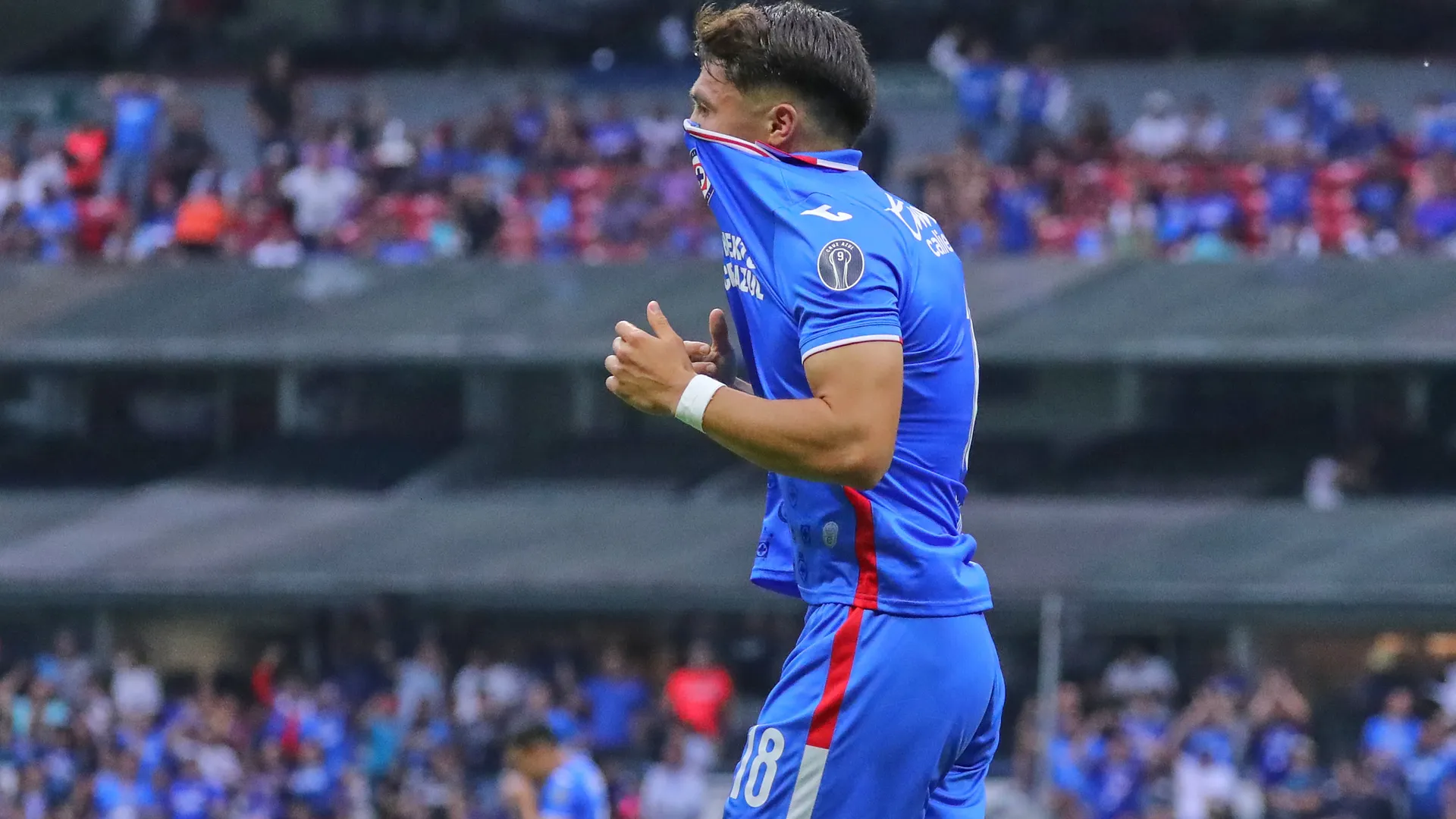 Rodrigo Huescas habló del mal momento de Cruz Azul