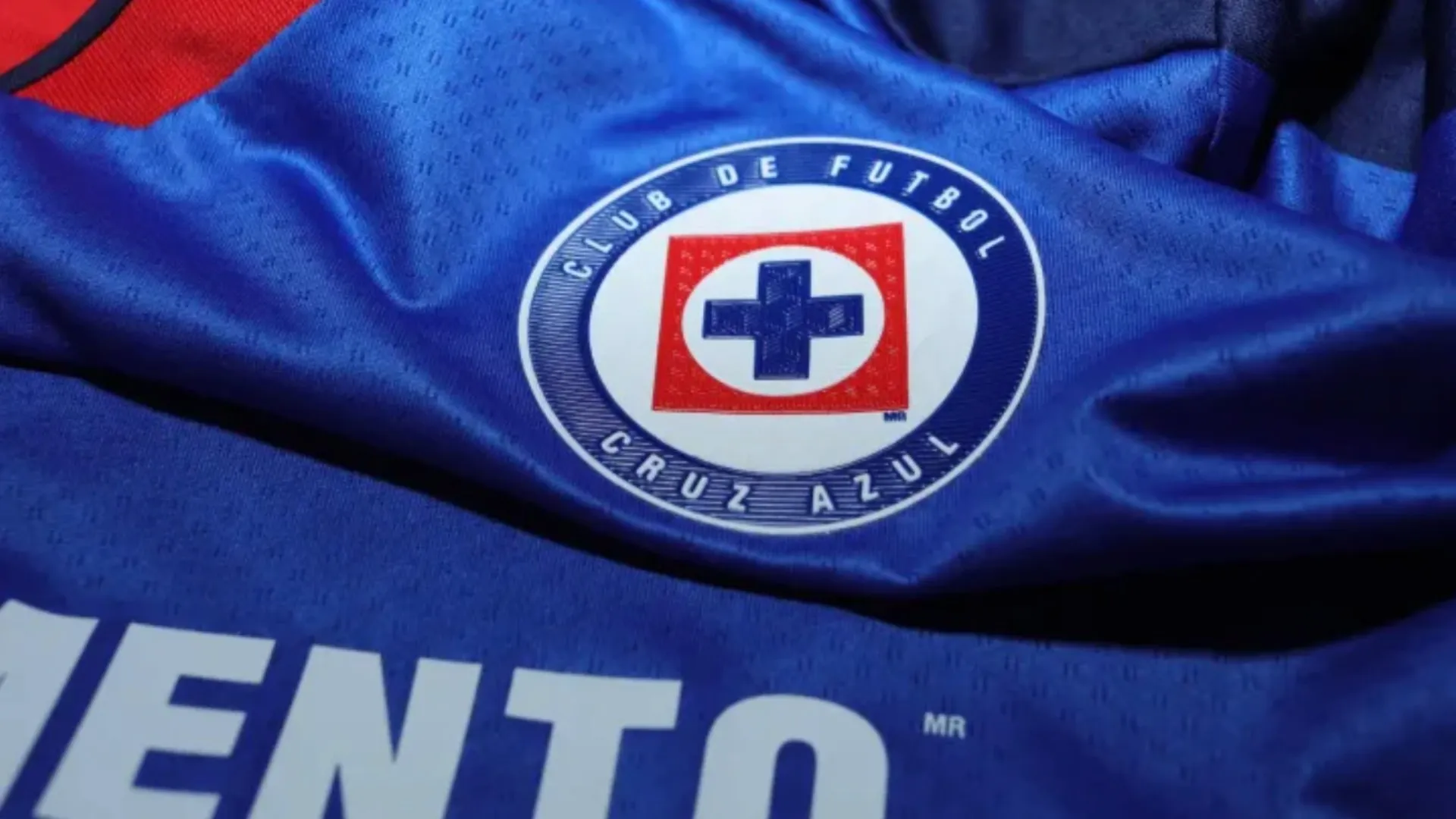 ¡YA HAY FECHA! “Se viene el tercer uniforme de Cruz Azul que está espectacular”
