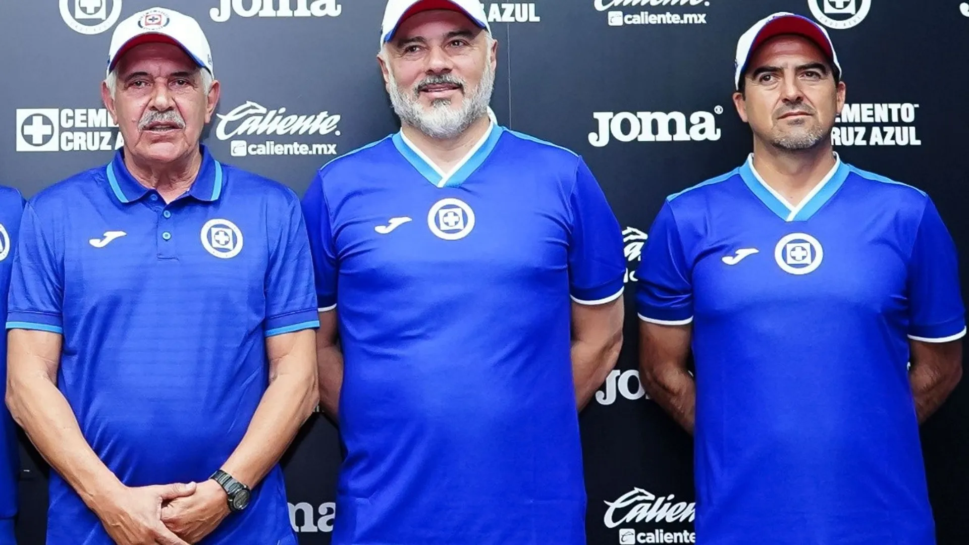 Se abre el debate: ¿Quién será el DT de Cruz Azul ante Juárez?