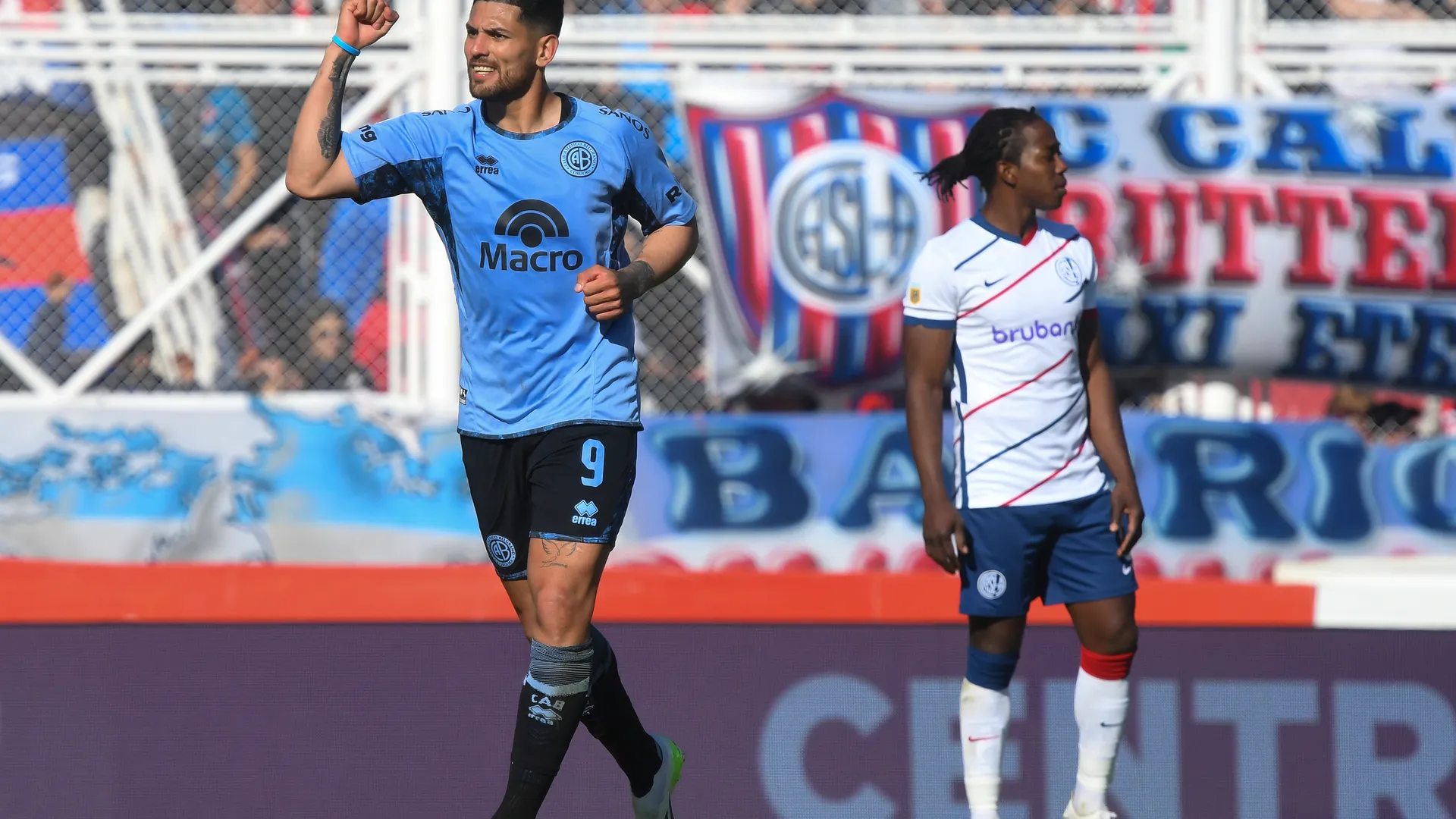 Lucas Passerini, el ex de Cruz Azul la sigue rompiendo en Argentina: ya es líder de goleo