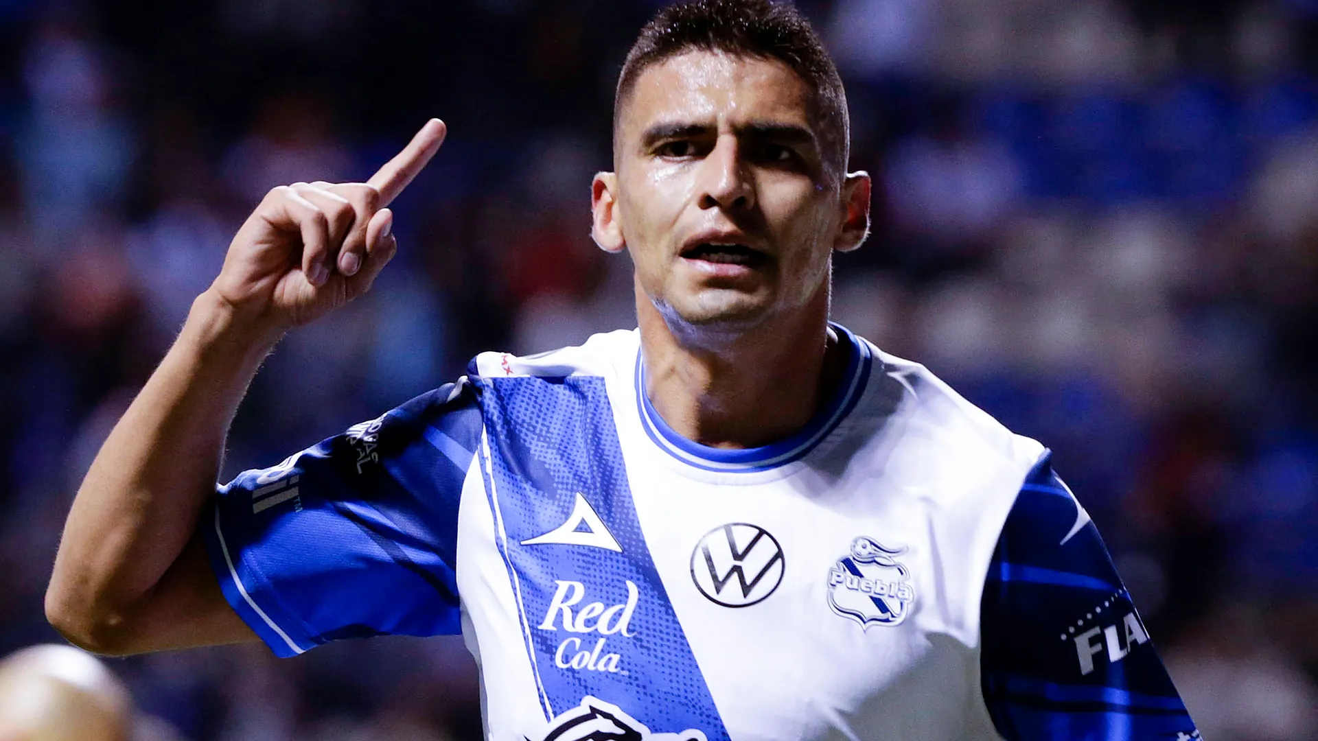Guillermo Martínez, pretendido por Cruz Azul.