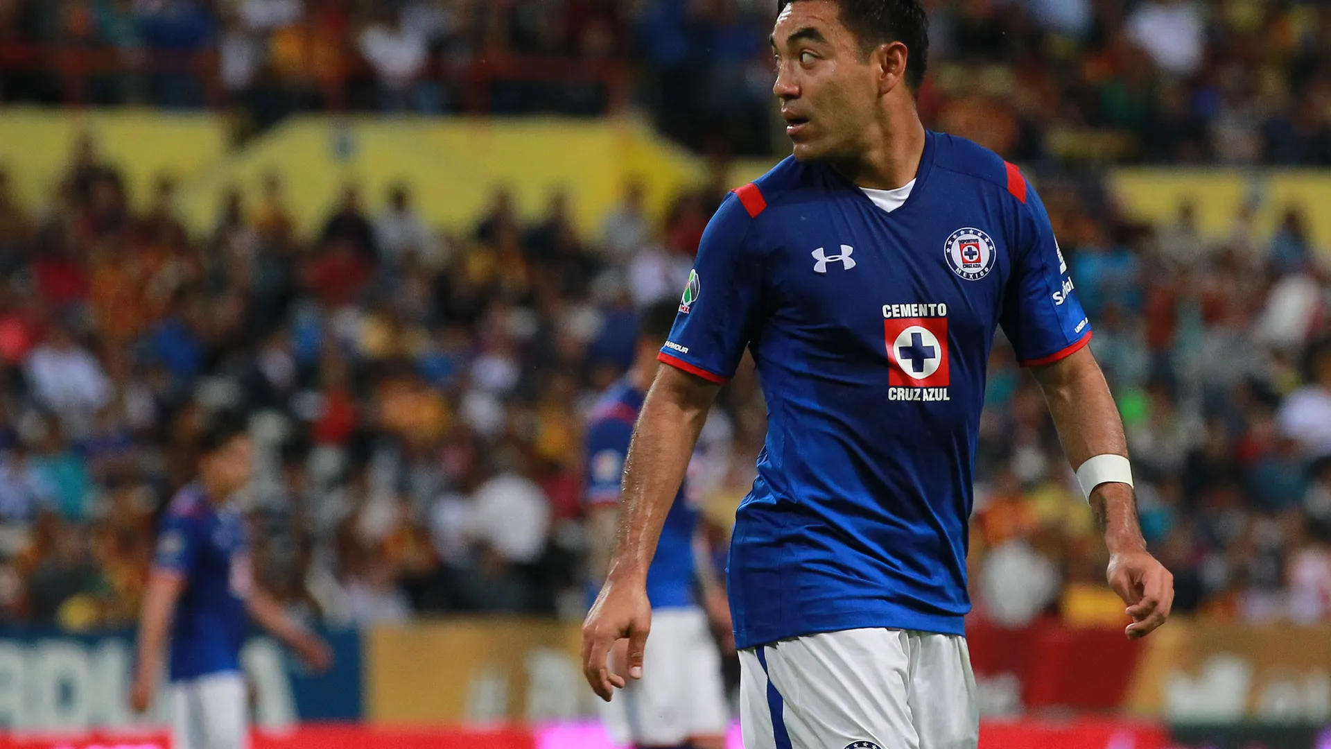 "Le extrañamos": Afición de Cruz Azul pide la vuelta de Marco Fabián