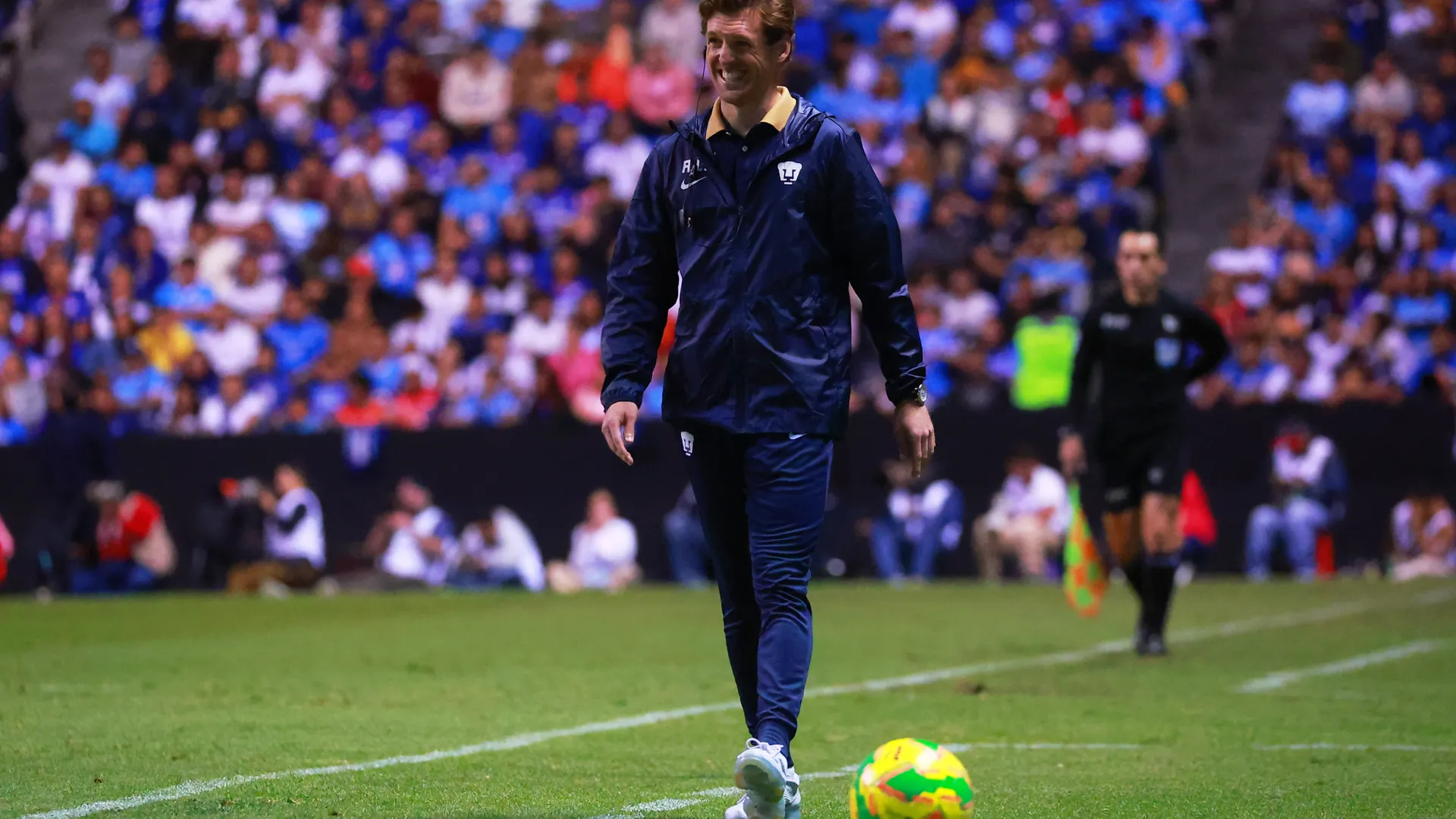 Auxiliar de Efraín Juárez, DT de Pumas, dijo de Kevin Mier algo que nadie esperó en la fecha 14