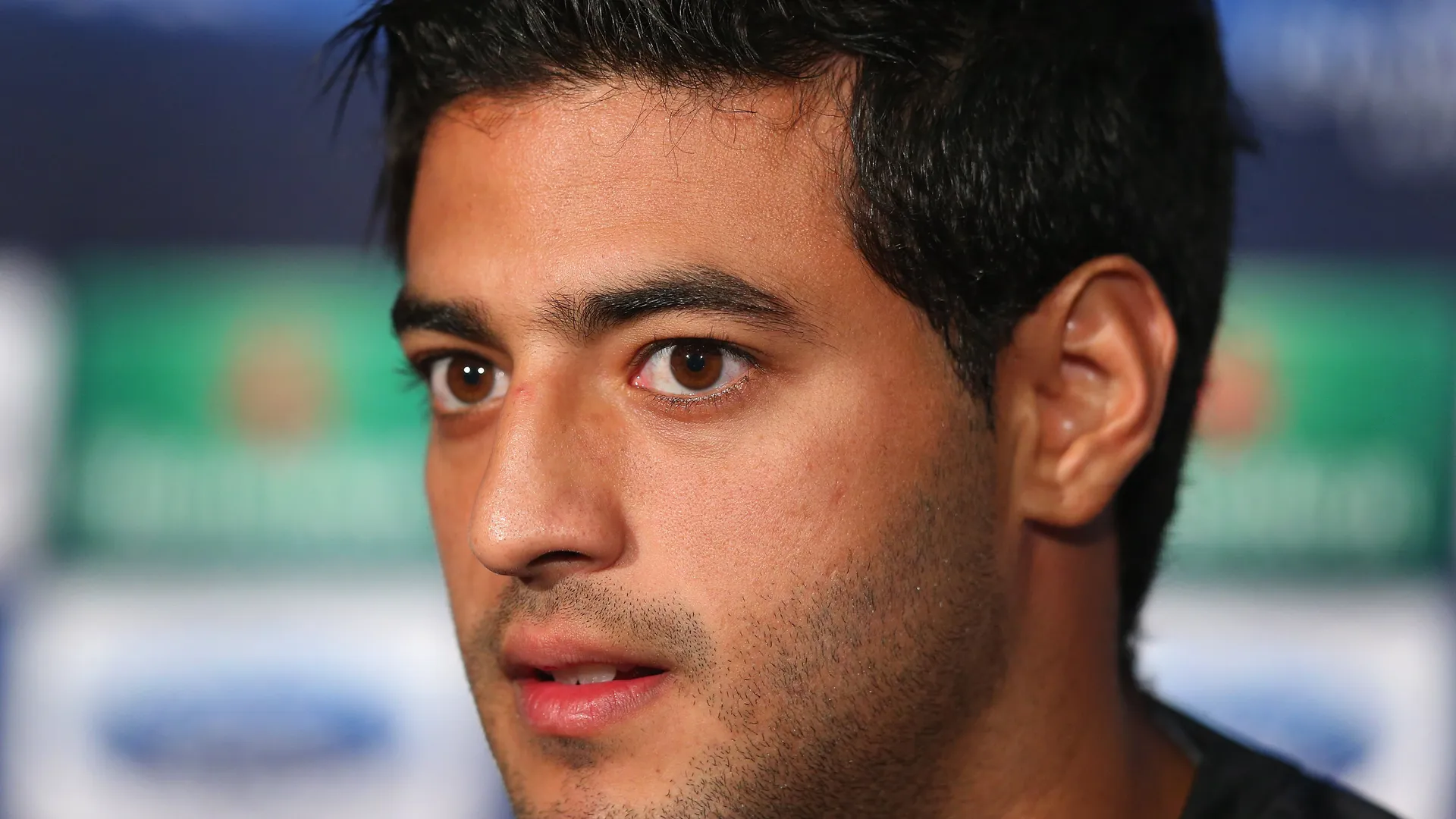 "Por favor, padrino": Afición de Cruz Azul implora a Iván Alonso la llegada de Carlos Vela