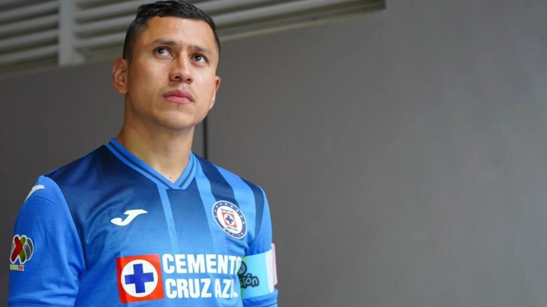 OFICIAL: Cruz Azul no sanciona a Julio Domínguez y habla de "capacitación al jugador"