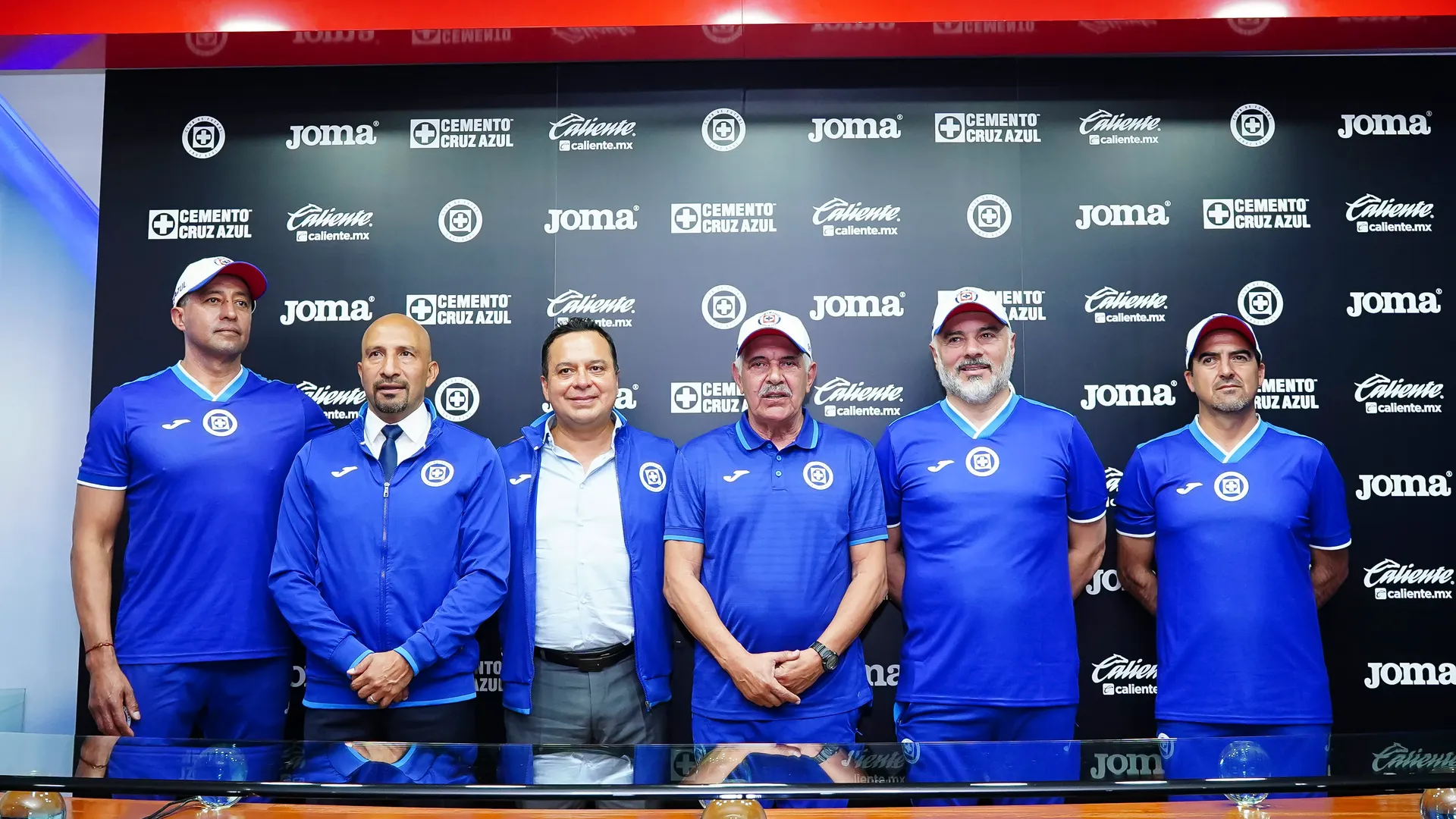 El ex DT de Cruz Azul destapó la olla.