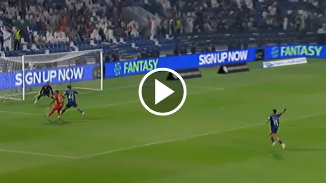 Por eso lo busca Cruz Azul: así el golazo de Julián Quiñones en la fecha 4 de la Saudi Pro League