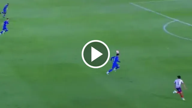 Accidentado gol de descuento de San Luis a Cruz Azul.