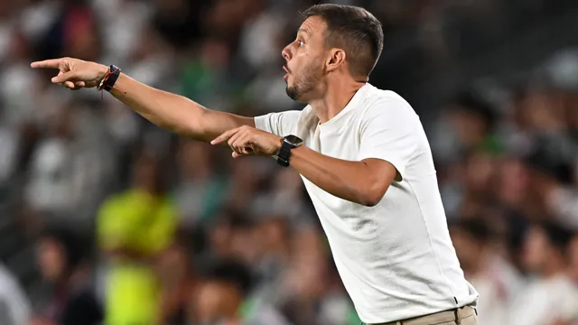Martín Anselmi consiguió su primera victoria en España, luego de seis jornadas.