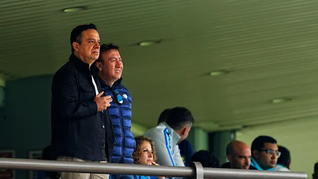 Víctor Velázquez avisa: Cruz Azul no irá por jugadores que cuesten menos de dos millones