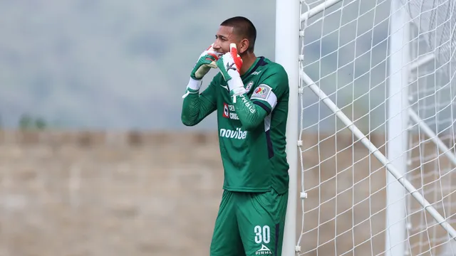 Emmanuel Ochoa emerge con grandes posibilidades para sumar minutos en Cruz Azul.