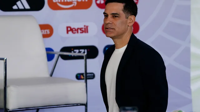 Desde el FC Porto intentan persuadir a Rafa Márquez con Santiago Giménez: No gustará a México