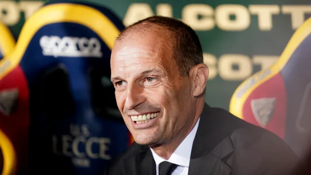 El motivo del enfado de Massimiliano Allegri con Santiago Giménez: por esto no quiere al mexicano