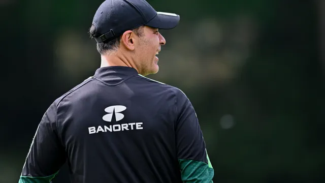Critican a Rafa Márquez por convocar a Santiago Giménez pero el Chaco sale en su defensa