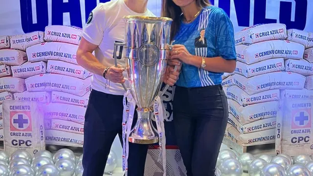 Enigmático mensaje de la esposa de Vicente Sánchez en medio del interés del Atlético Nacional