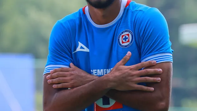 Samuel Espinosa vive un inesperado momento en Mazatlán.