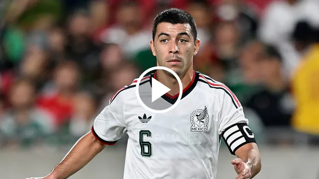 Erik Lira, titular en México con Chile.