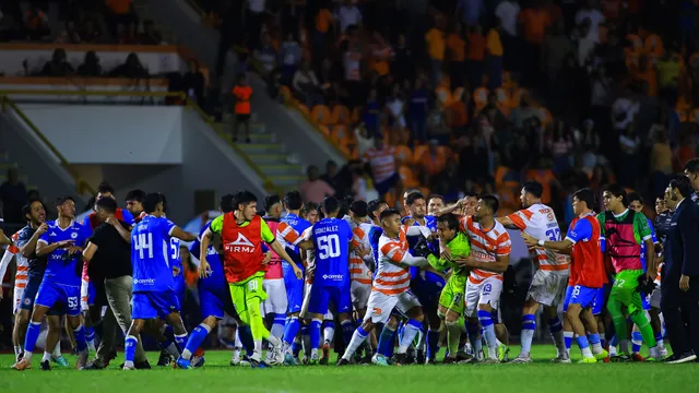 No gustará a Iván Alonso: esto hizo el DT de Cruz Azul Hidalgo en el empate ante Correcaminos