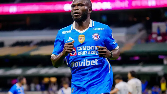 Cruz Azul ya tiene al reemplazo de Christian Ebere por si venden al nigeriano: "Ya hay..."