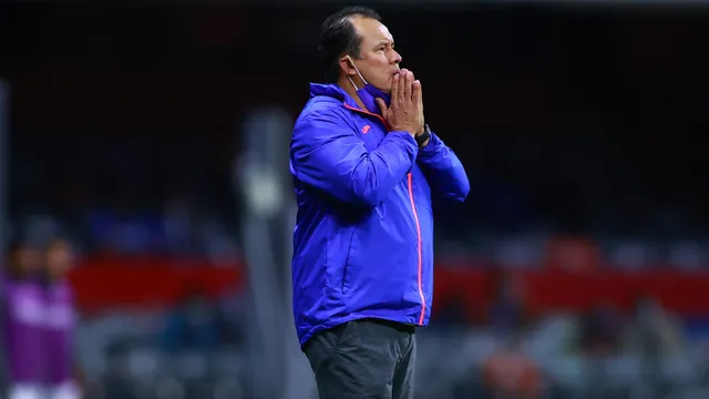 Juan Reynoso fue el último DT campeón con Cruz Azul.