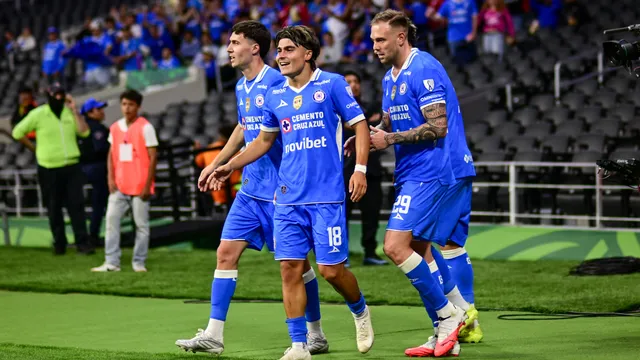 Cruz Azul venció a Puebla en la Jornada 2 de la Liga MX