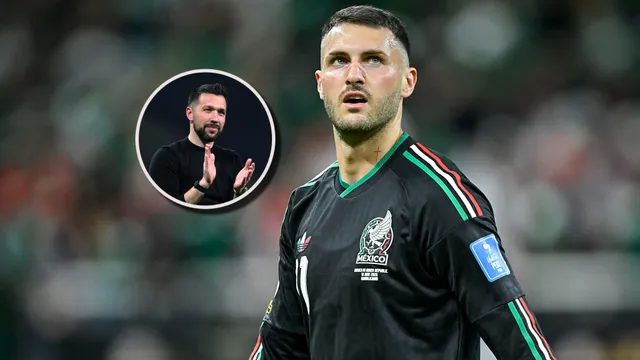 ¿Castigado? Santiago Giménez no jugó tras la molestia del Porto por su llamado al Tri