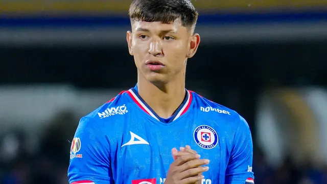 Jaziel Mendoza debutó con Cruz Azul en la Liga MX.