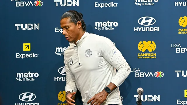 La contundente decisión de Joel Huiqui en Cruz Azul tras conseguir el Campeón de Campeones