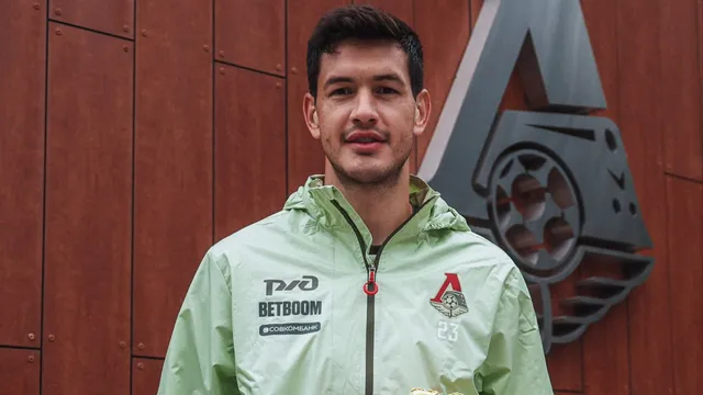Error y derrota: el duro presente de César Montes en Rusia que reaviva el interés de Cruz Azul