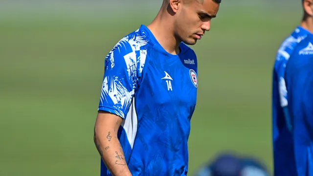 Juan José Calero: de jugar en Liga de Expansión, a fichar por Cruz Azul y manejar una Mercedes