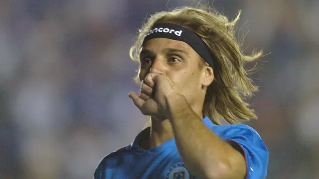 Richard Núñez vistió la camiseta de Cruz Azul entre 2005 y 2008, conviviendo con grandes figuras.