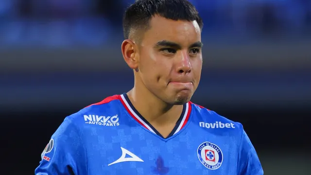 Charly Rodríguez es renovado con Cruz Azul.