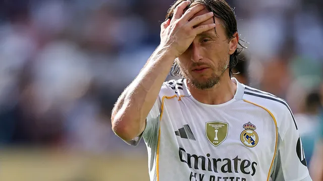 La primera exigencia de Luka Modric al AC Milan que podría perjudicar a Santiago Giménez