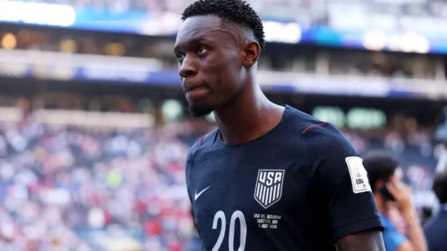 Folarin Balogun, el jugador marcado por Trump, es la llave para que Erik Lira fiche por el Mónaco