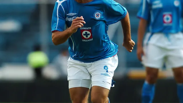 El uruguayo se marchó de Cruz Azul y quedó marcado por la afición celeste.