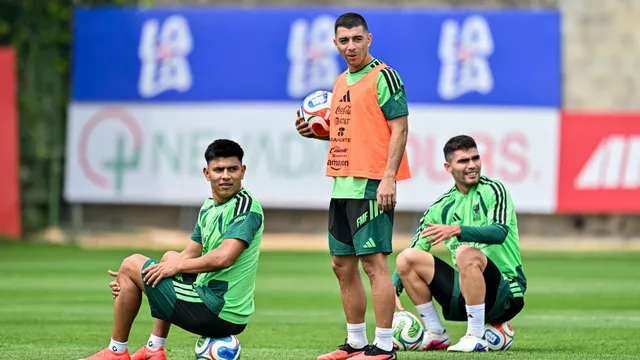 El gesto de grandeza de Erik Lira con la afición en Baltimore que no tuvo el resto de la selección