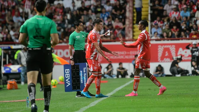 No es José Paradela: Cruz Azul habría cerrado el fichaje de otro jugador del Necaxa
