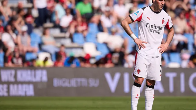 La publicación de Santiago Giménez después de que el AC Milan rechazara la oferta del FC Porto