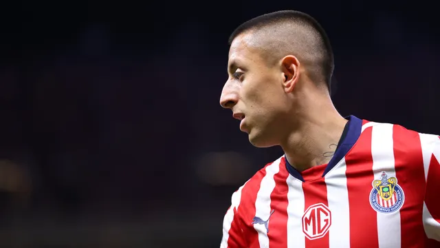 El Piojo Alvarado se refirió a su futuro.