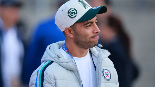 Erik Lira apunta a continuar su carrera en Europa, pero un obstáculo lo frena de momento.